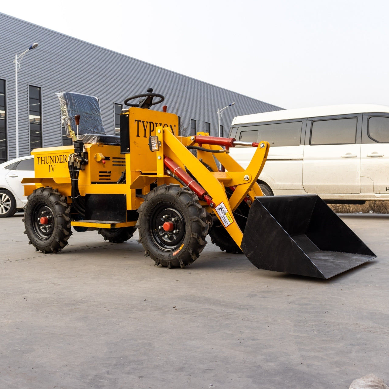 TYPHON Thunder IV Electric Wheel Loader