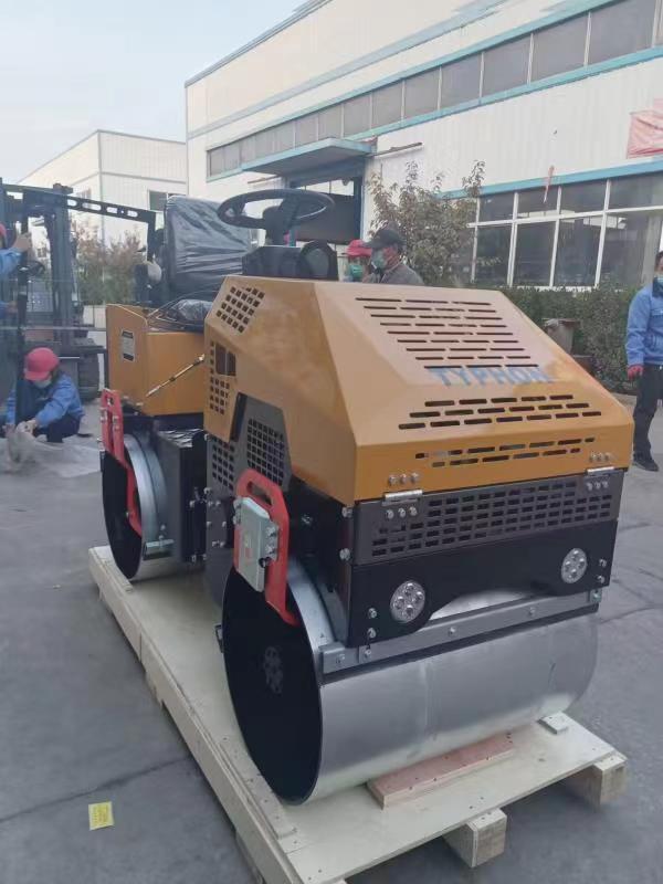 TYPHON FURY 1 Ton Vibratory Compactor Asphalt Roller - New Excavator For Sale