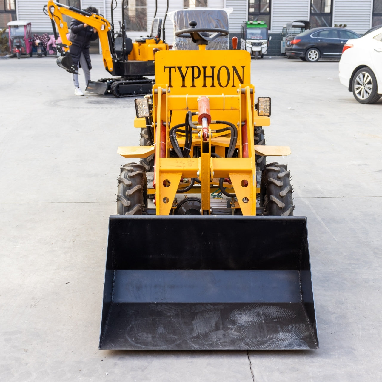 TYPHON Thunder IV Electric Wheel Loader