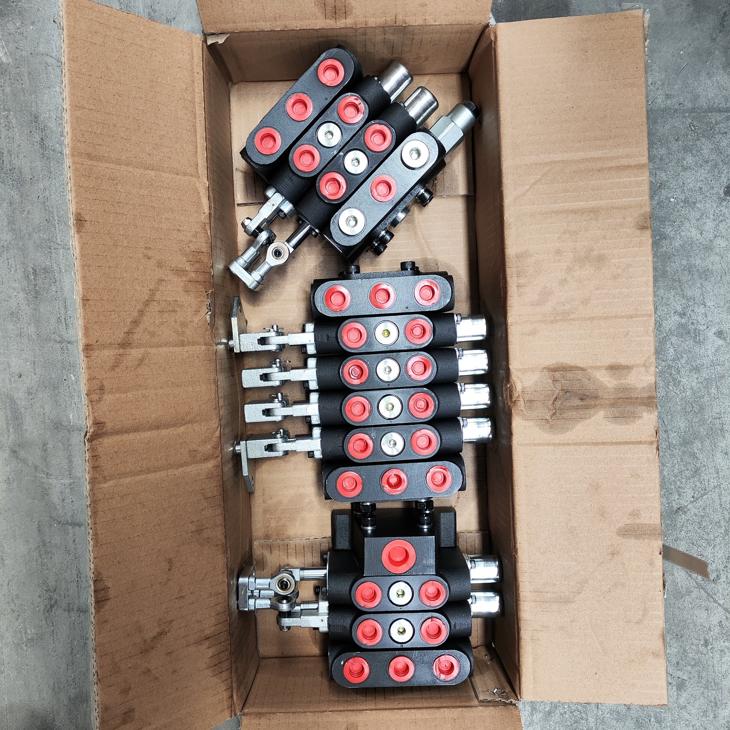 Hydraulic valve for TYPHON 1.5-Ton excavator