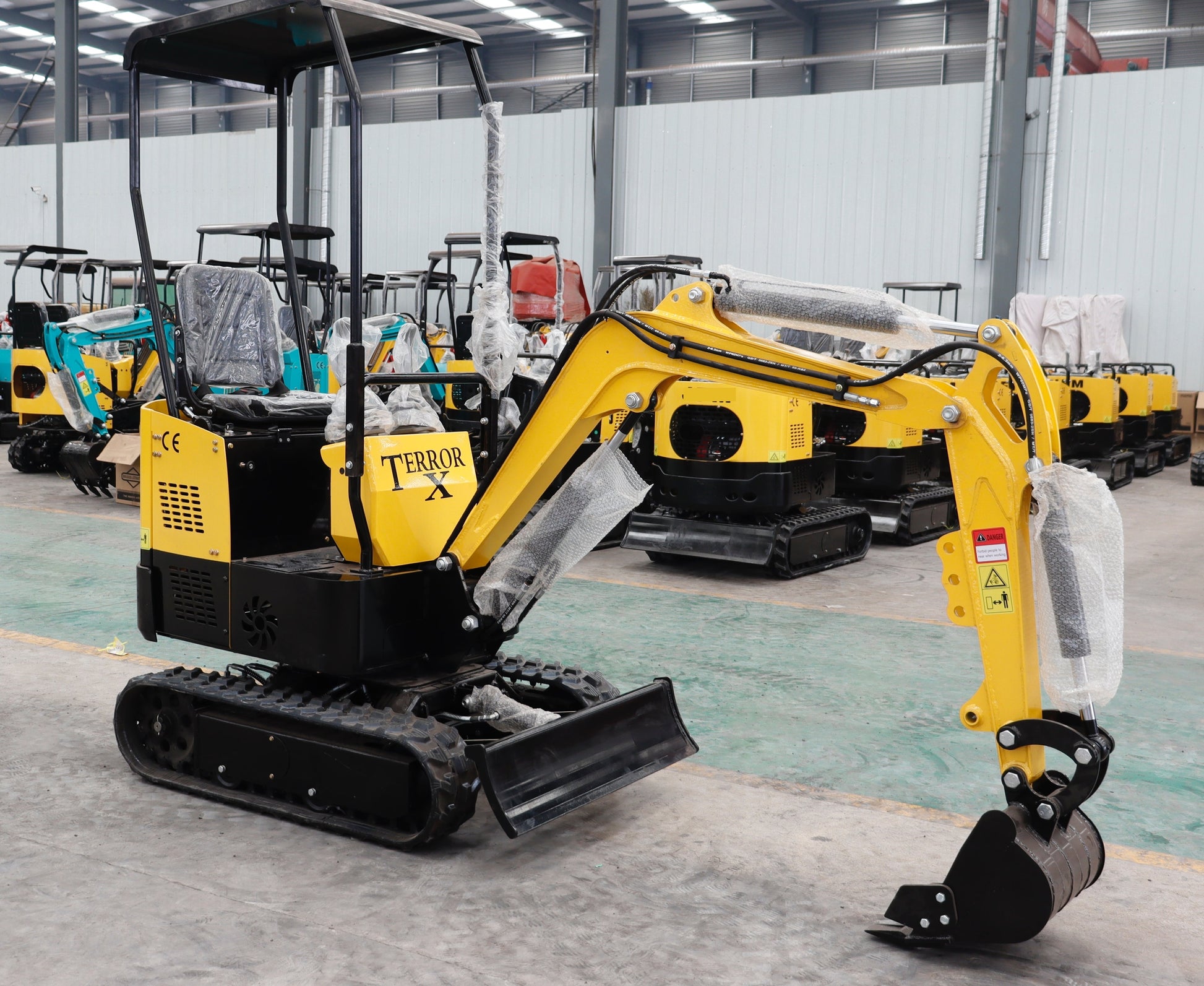 TYPHON TERROR X STORM Mini Excavator – 1 Ton Trench Digger with Canopy, 380mm Wide Bucket - New Excavator For Sale