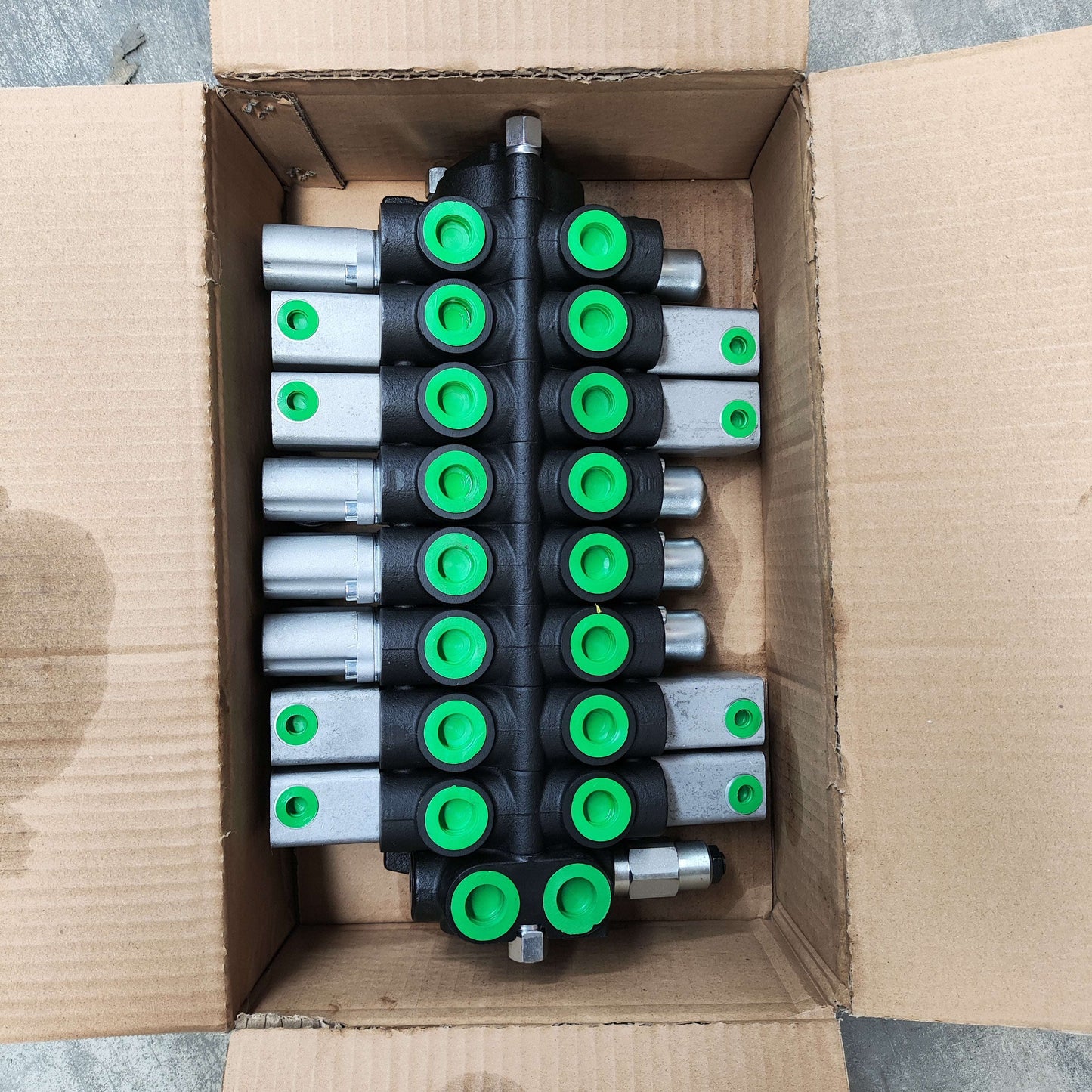 Hydraulic valve for TYPHON 1.8-Ton to 2-Ton excavators