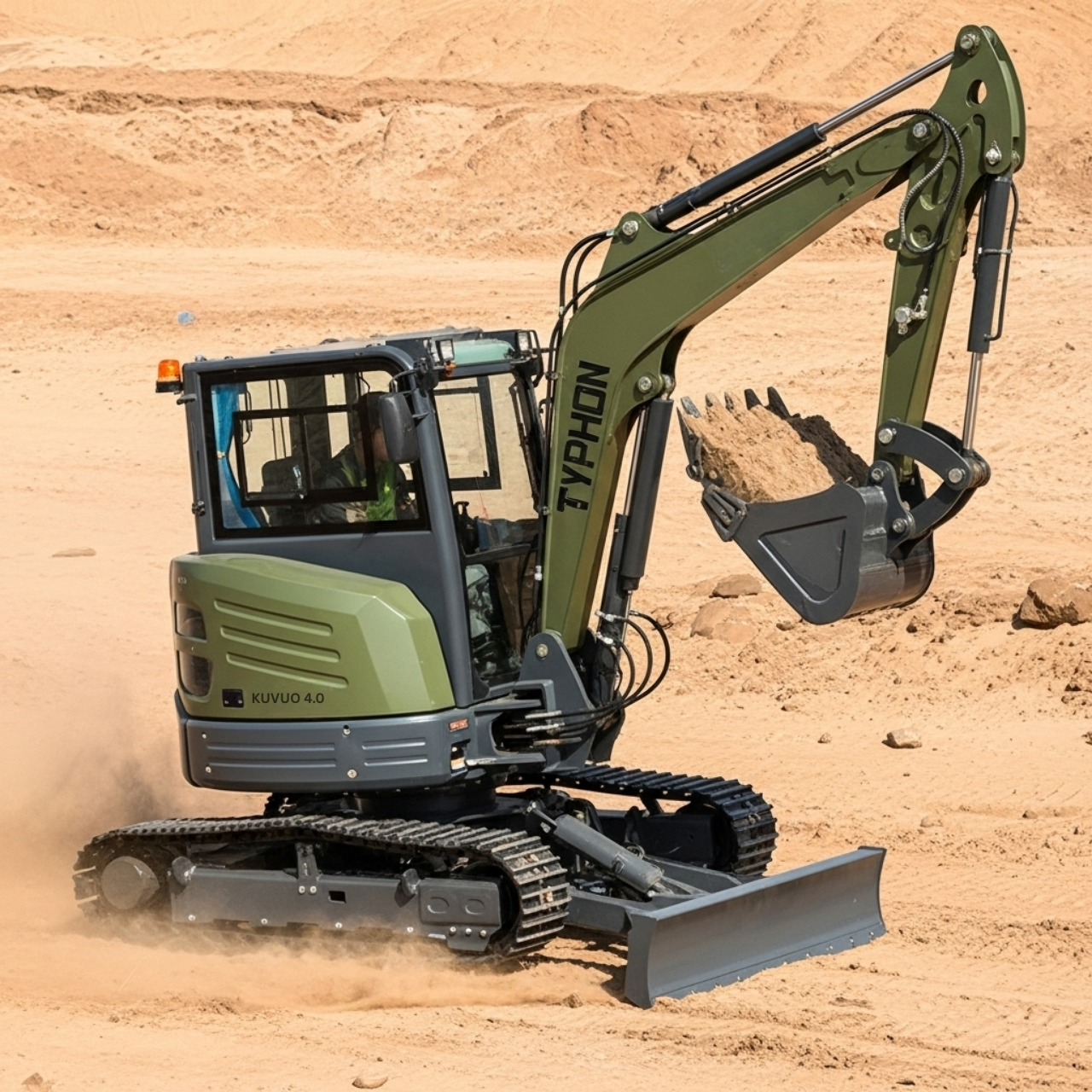 TYPHON KUVOU 4.0 mini excavator Kubota D1703 Diesel engine with 4Ton Operating Weight AC/ Heater