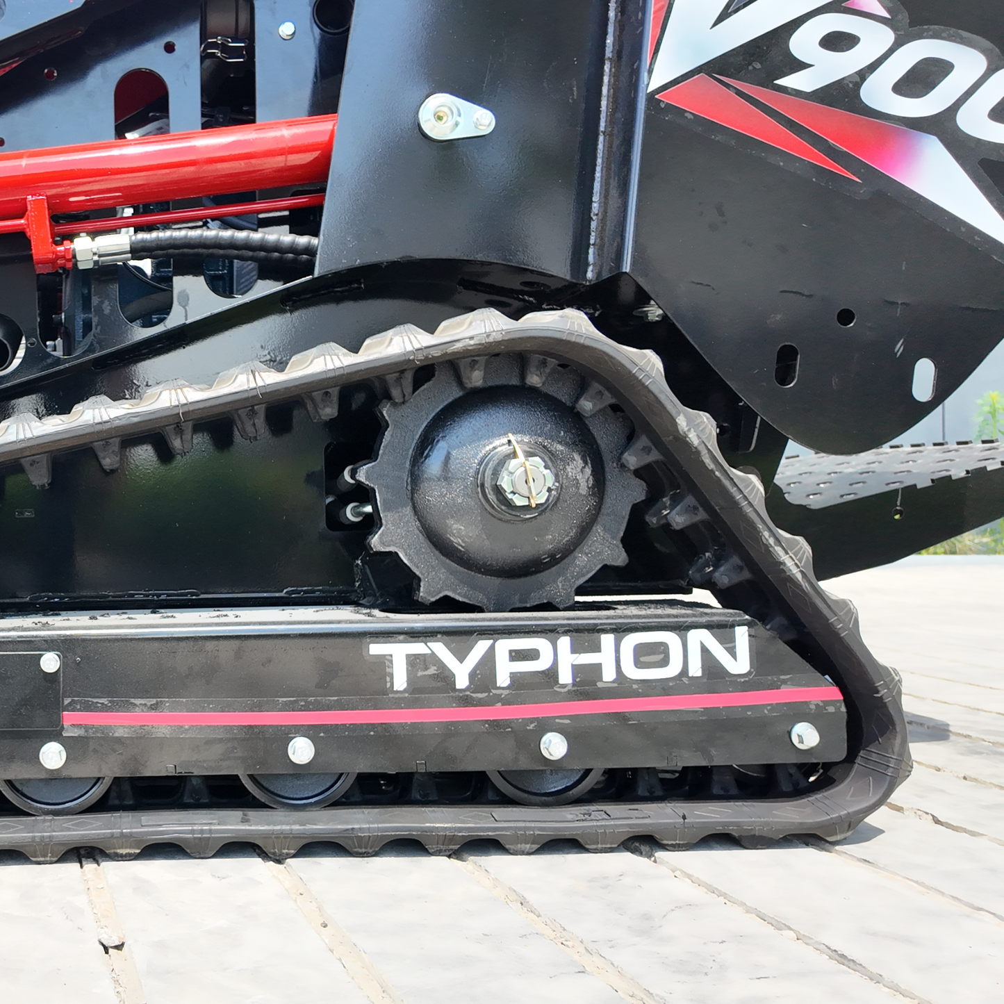 Typhon Stomp V900 Mini Track Loader Kubota D1105 25HP Diesel Stand-On Skid Steer EPA / EU Stage V