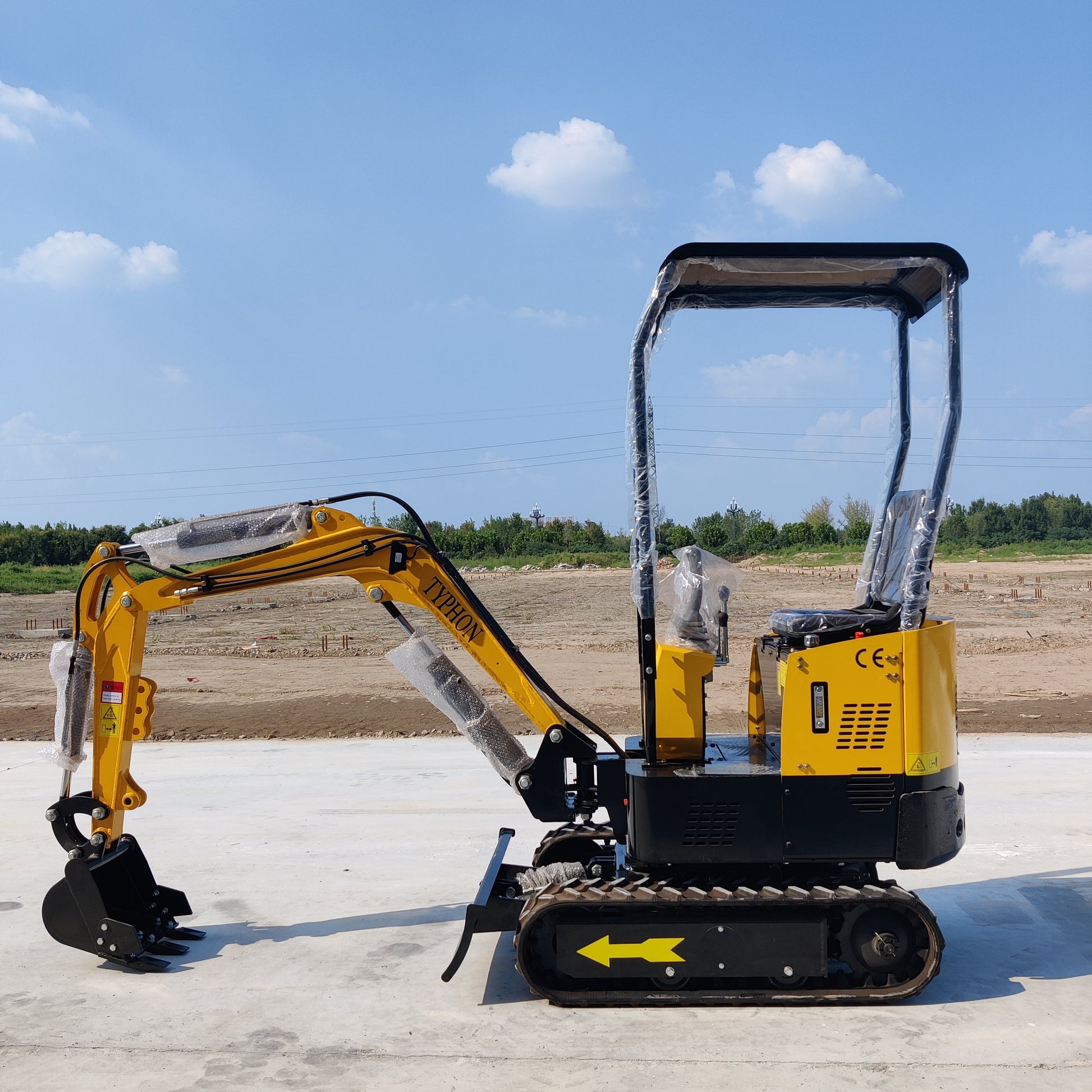 TYPHON TERROR X STORM Mini Excavator – 1 Ton Trench Digger with Canopy, 380mm Wide Bucket - New Excavator For Sale