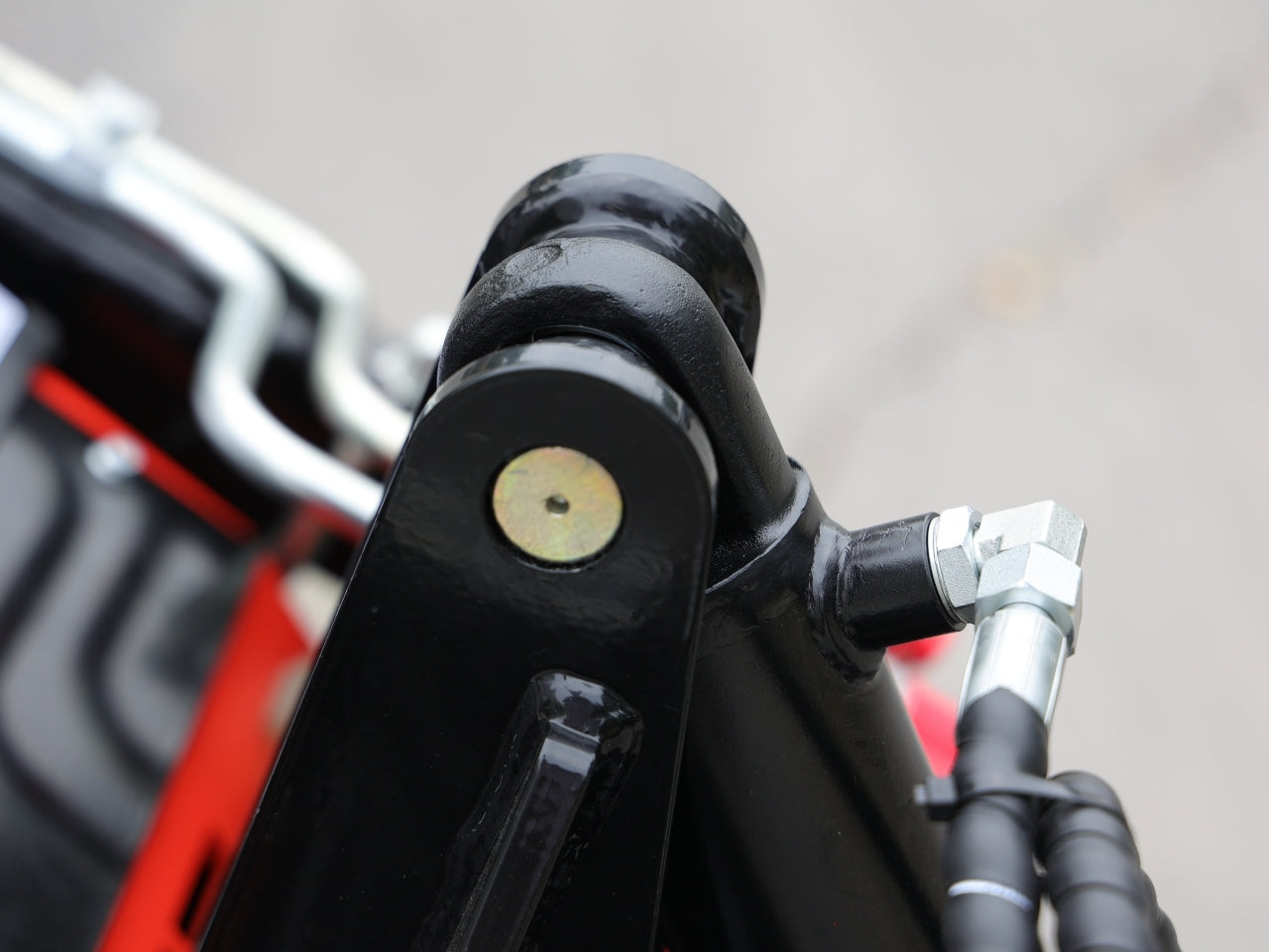 New TYPHON STOMP 1,800lbs Mini Skid Steer 21HP Honda Engine - New Excavator For Sale