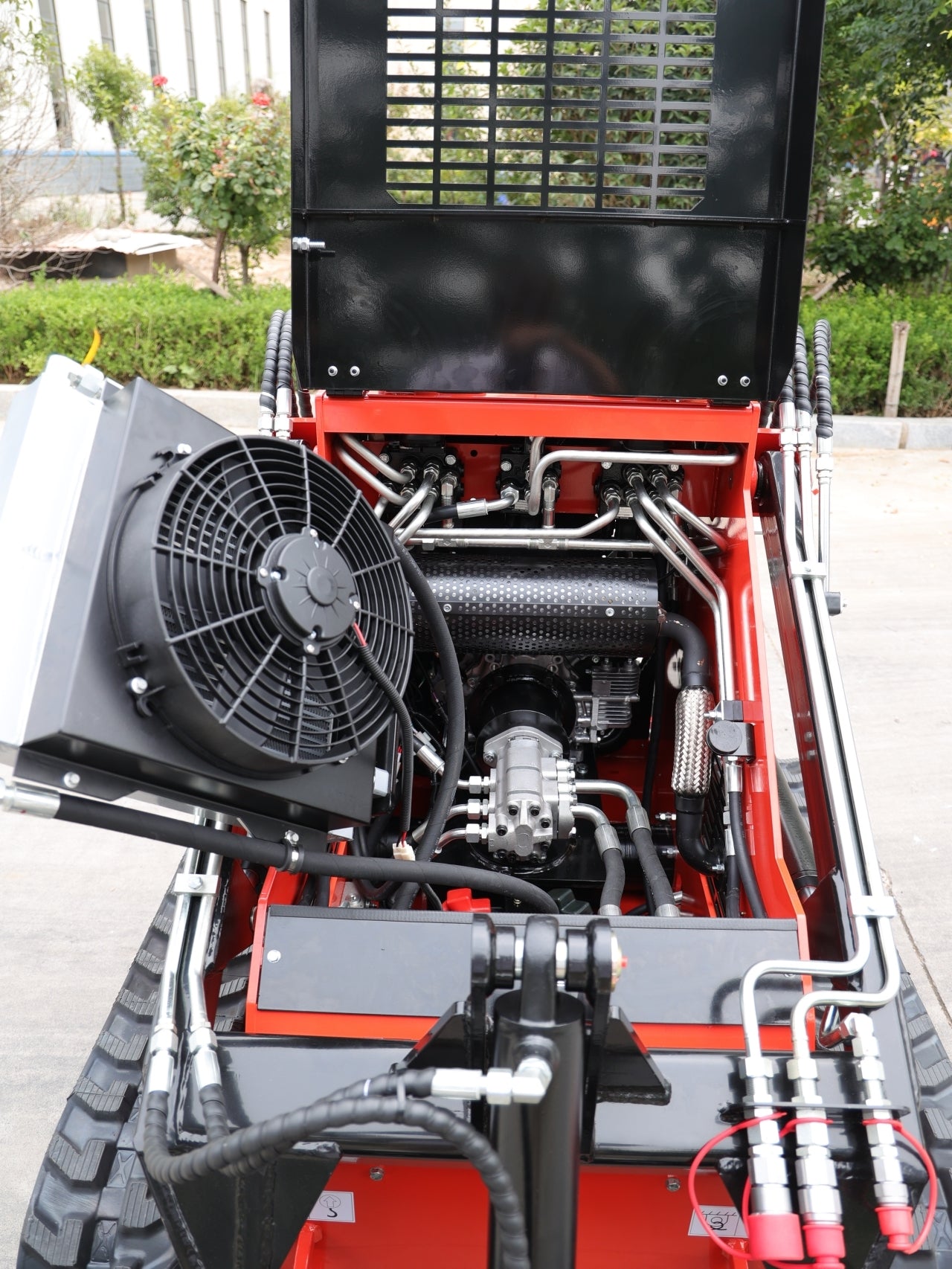 New TYPHON STOMP 1,800lbs Mini Skid Steer 21HP Honda Engine - New Excavator For Sale