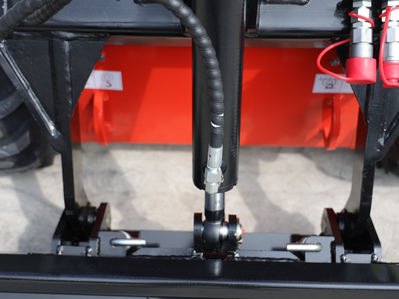 TYPHON STOMP 1,800lbs Mini Skid Steer 21 HP Wheel Honda GX630 - New Excavator For Sale