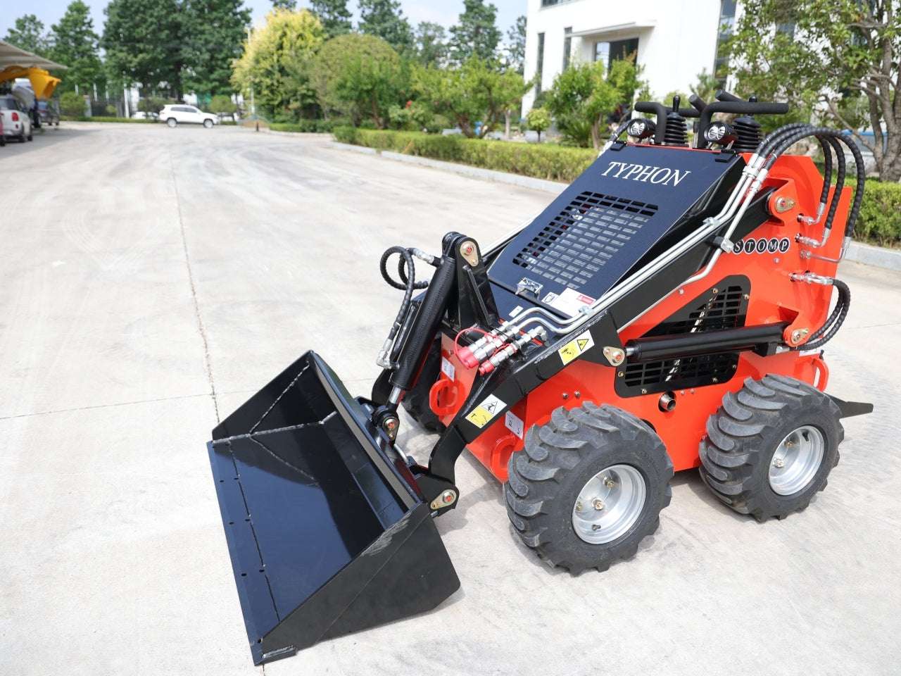 TYPHON STOMP 1,800lbs Mini Skid Steer 21 HP Wheel Honda GX630 - New Excavator For Sale