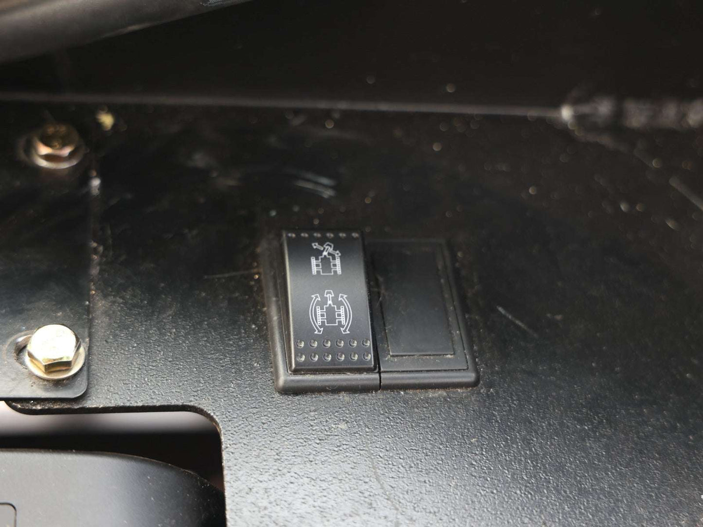 TYPHON TERROR X2 Mini Excavator 2.7 Ton EPA Diesel Perkins Engine - New Excavator For Sale