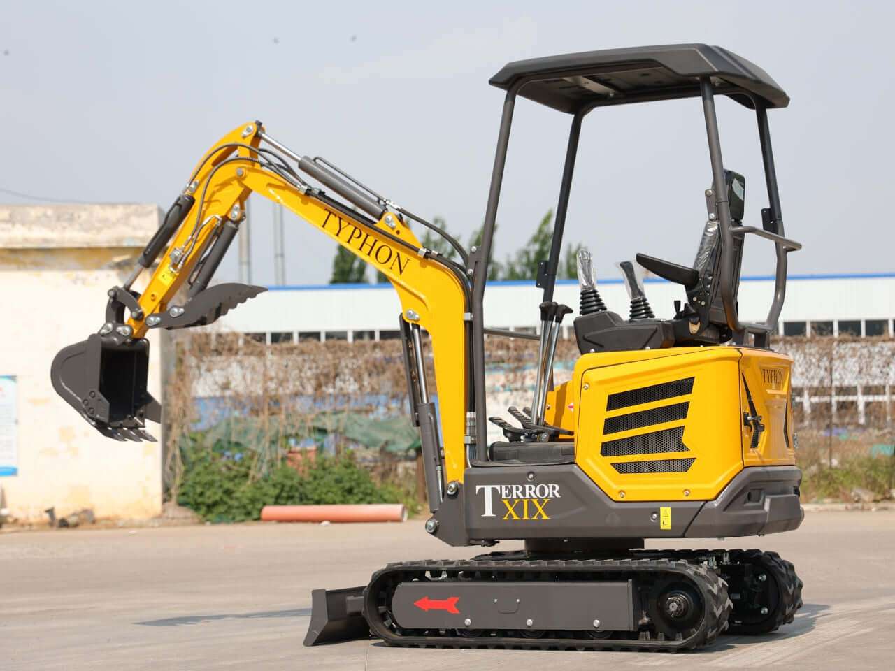 TYPHON TERROR XIX STORM Mini Excavator – 1.8 Ton Trench Digger