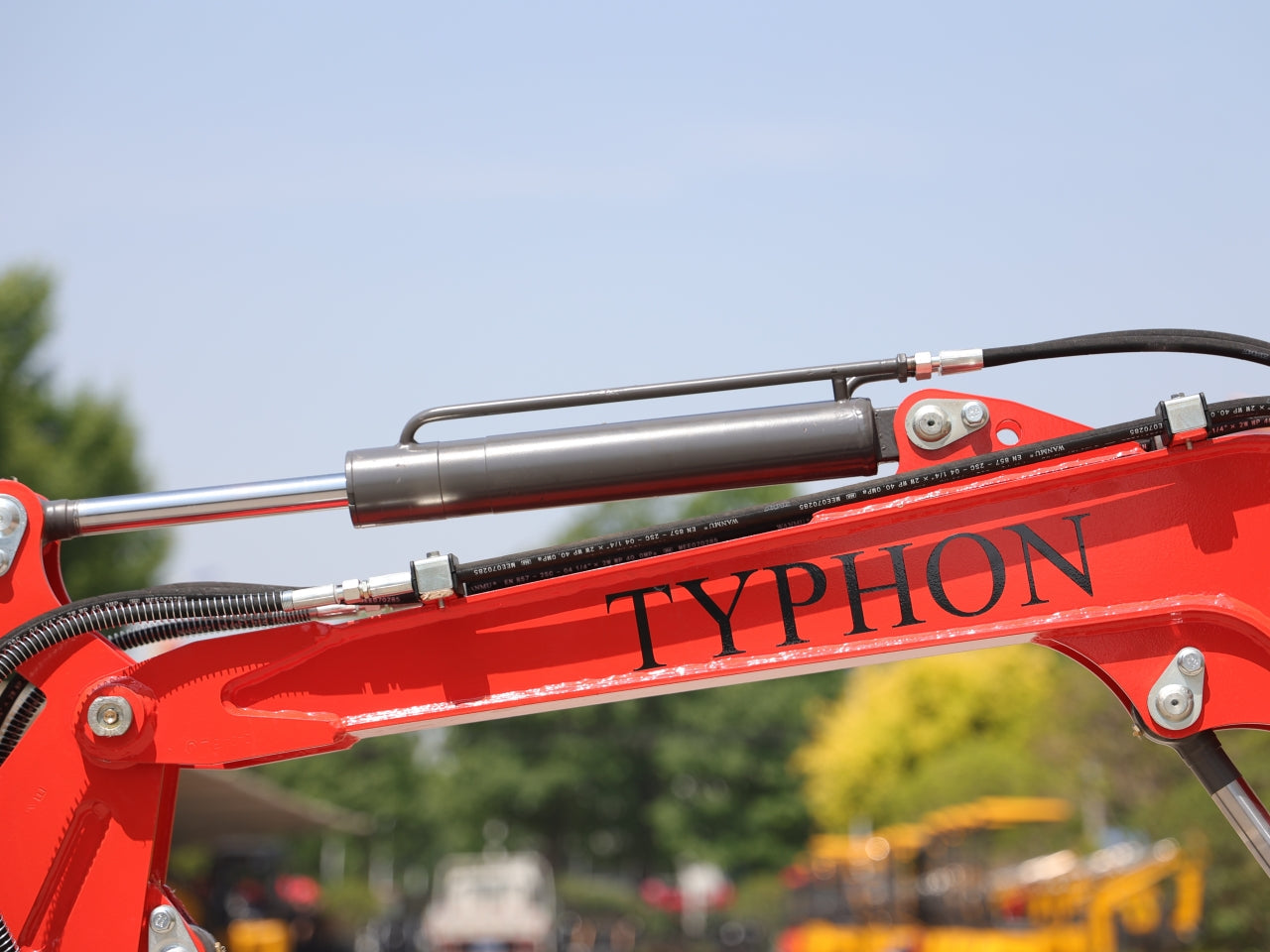 TYPHON TERROR ONE STORM Mini Excavator – 1 Ton Trench Digger with Canopy, Hydraulic Thumb Clip, Hydraulic Oil Cooler, 13.5hp B&S Engine USA - New Excavator For Sale