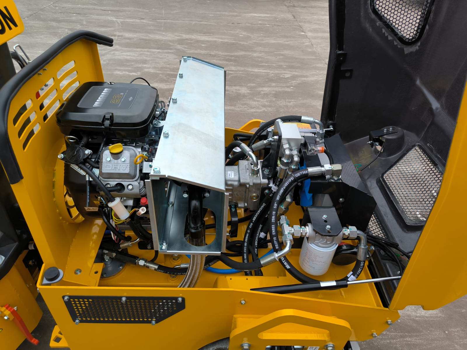 TYPHON FURY 1.5 Ton Vibratory Compactor Asphalt Roller USA - New Excavator For Sale