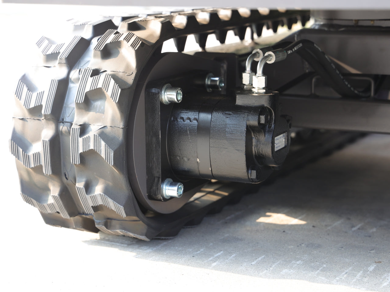 TYPHON TERROR ONE Mini Excavator – 1.1 Ton Trench Digger