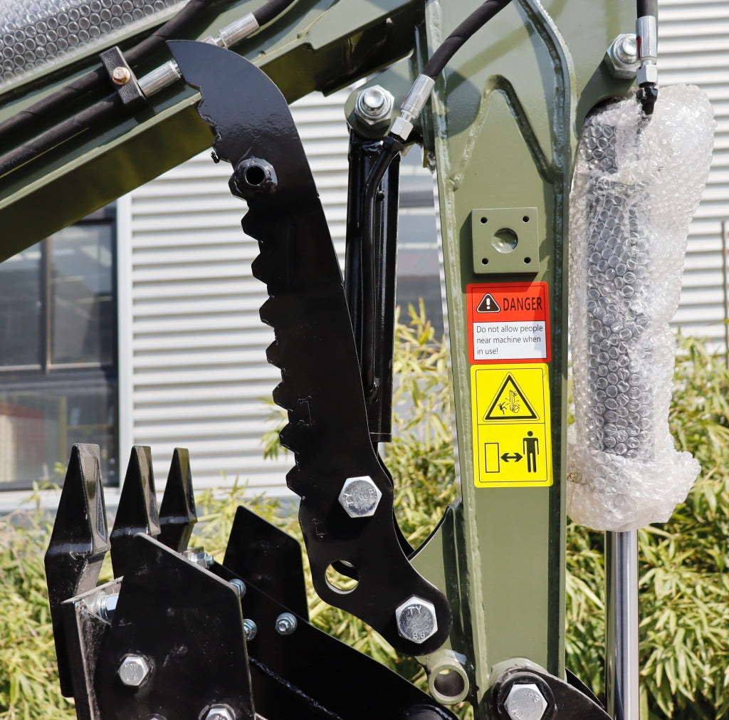 TYPHON TERROR XV STORM Mini Excavator – 1.05 Ton Trench Digger Engine USA
