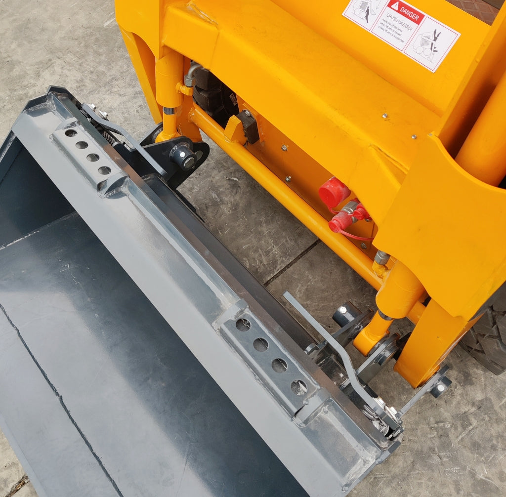 TYPHON STOMP Mini Skid Steer Gas EPA Engine USA