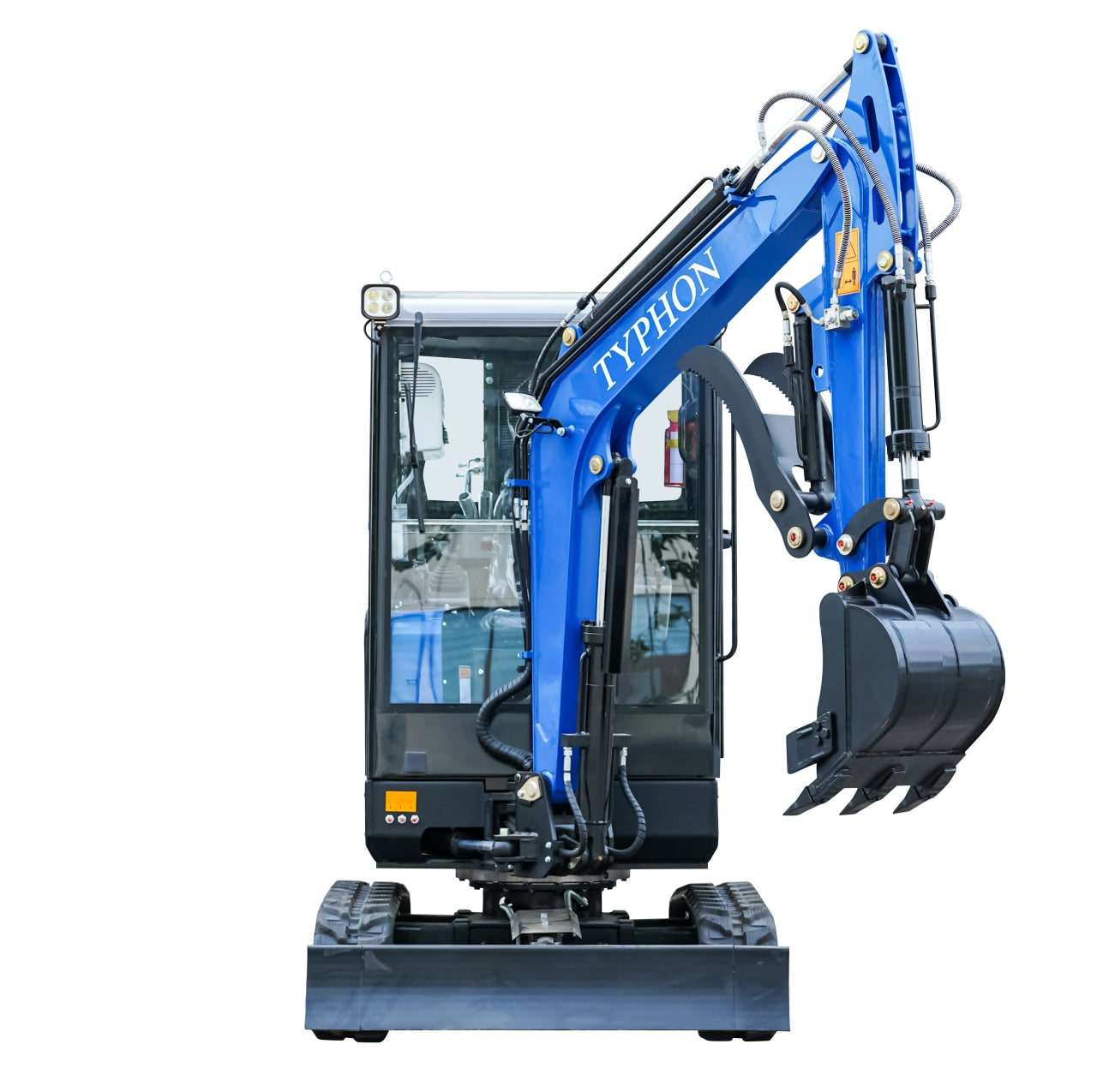 TYPHON TERROR X2 Mini Excavator 2.7 Ton EPA Diesel Kubota V1505 Engine USA
