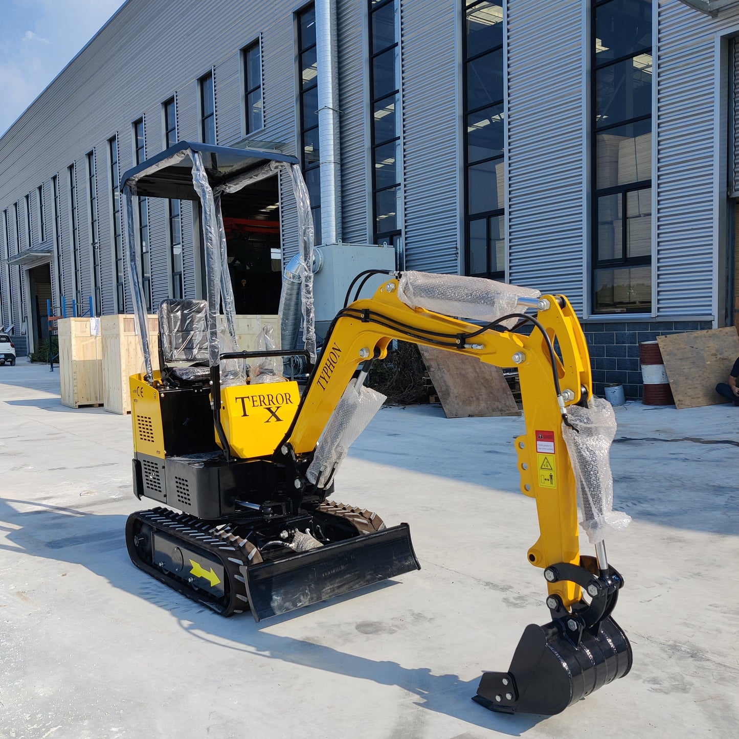 TYPHON TERROR X STORM Mini Excavator – 1 Ton Trench Digger with Canopy, 380mm Wide Bucket - New Excavator For Sale