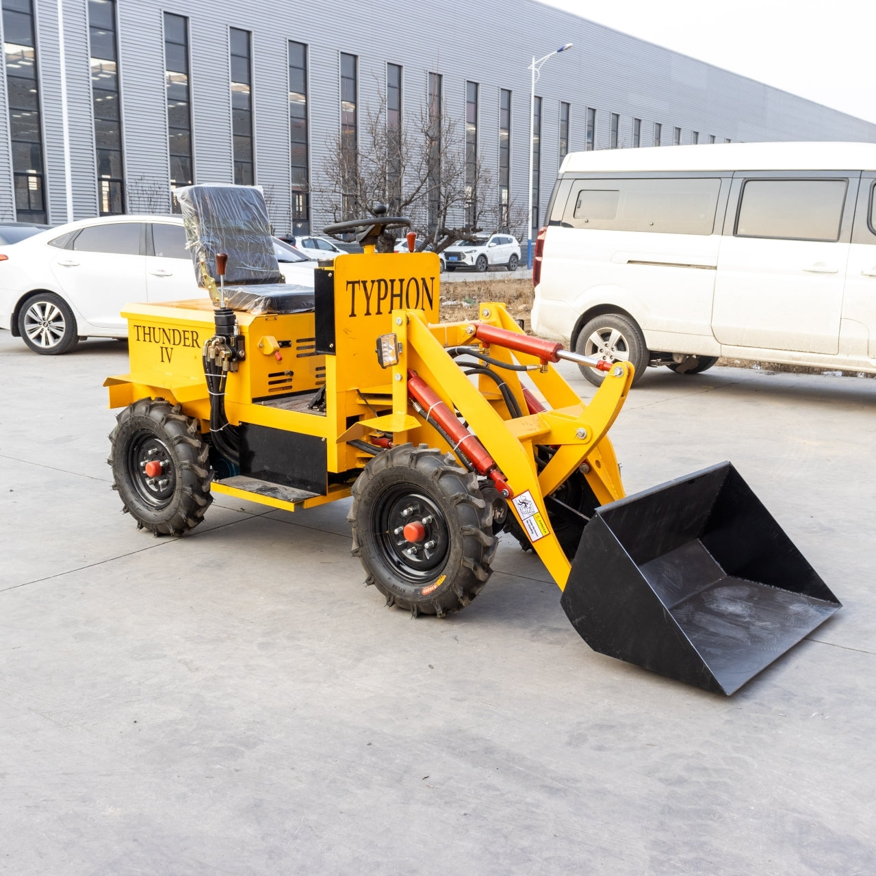 TYPHON Thunder IV Electric Wheel Loader