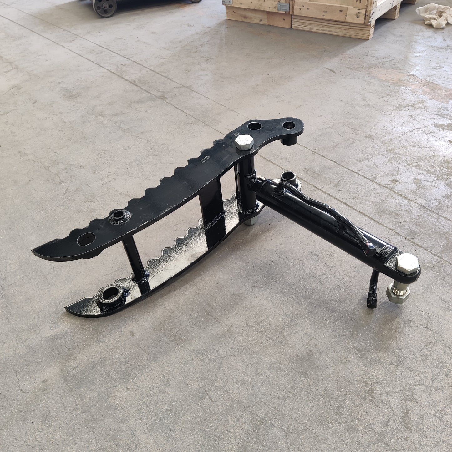 Budget Style Hydraulic Thumb Clip: Attachment for Mini Excavators Digger Track Crawler