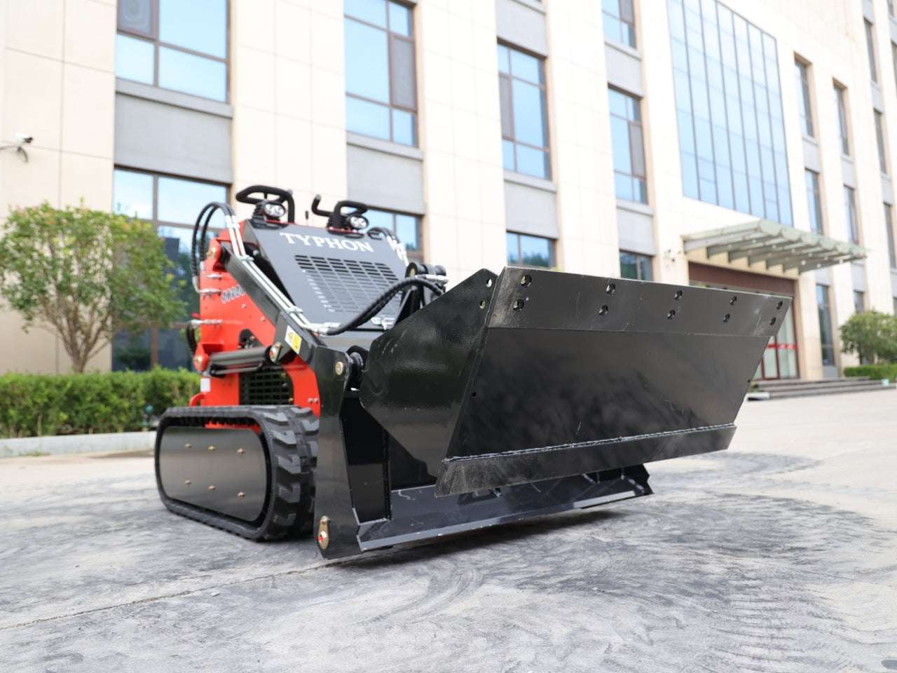 Skid Steer Loader 4 in one Bucket Attachment - New Excavator For Sale