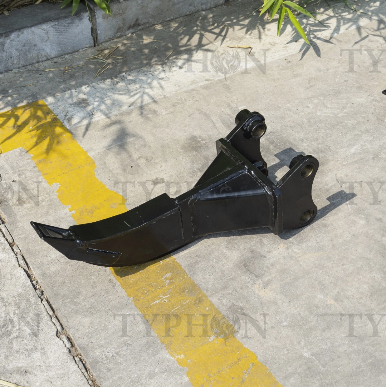 TYPHON Ripper Hook Attachment For 2-3 ton Mini Excavator Ripper Tooth Attachment