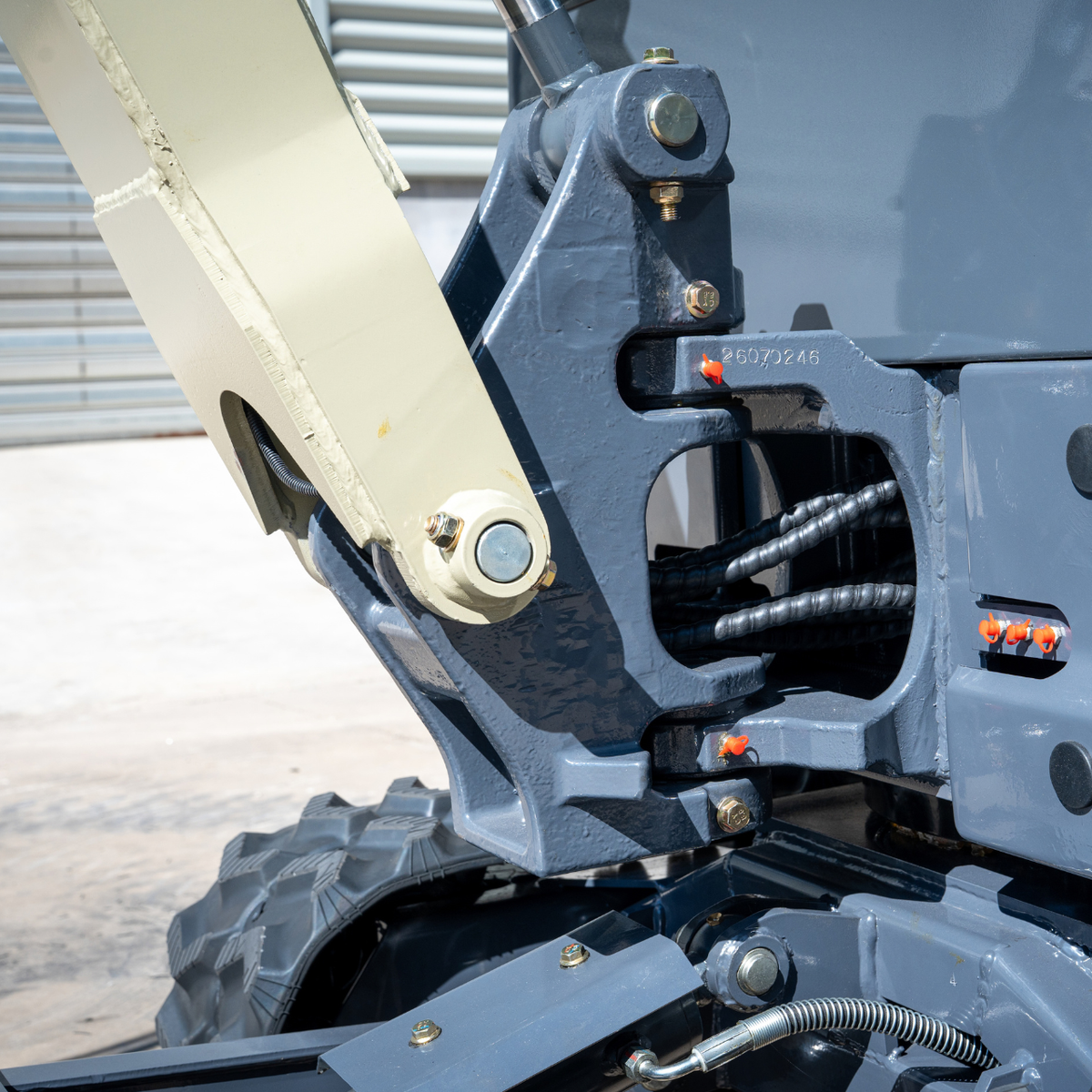TYPHON TERROR XVII PRO Prestige Mini Excavator 20.4HP Kubota D902  Enclosed Cab