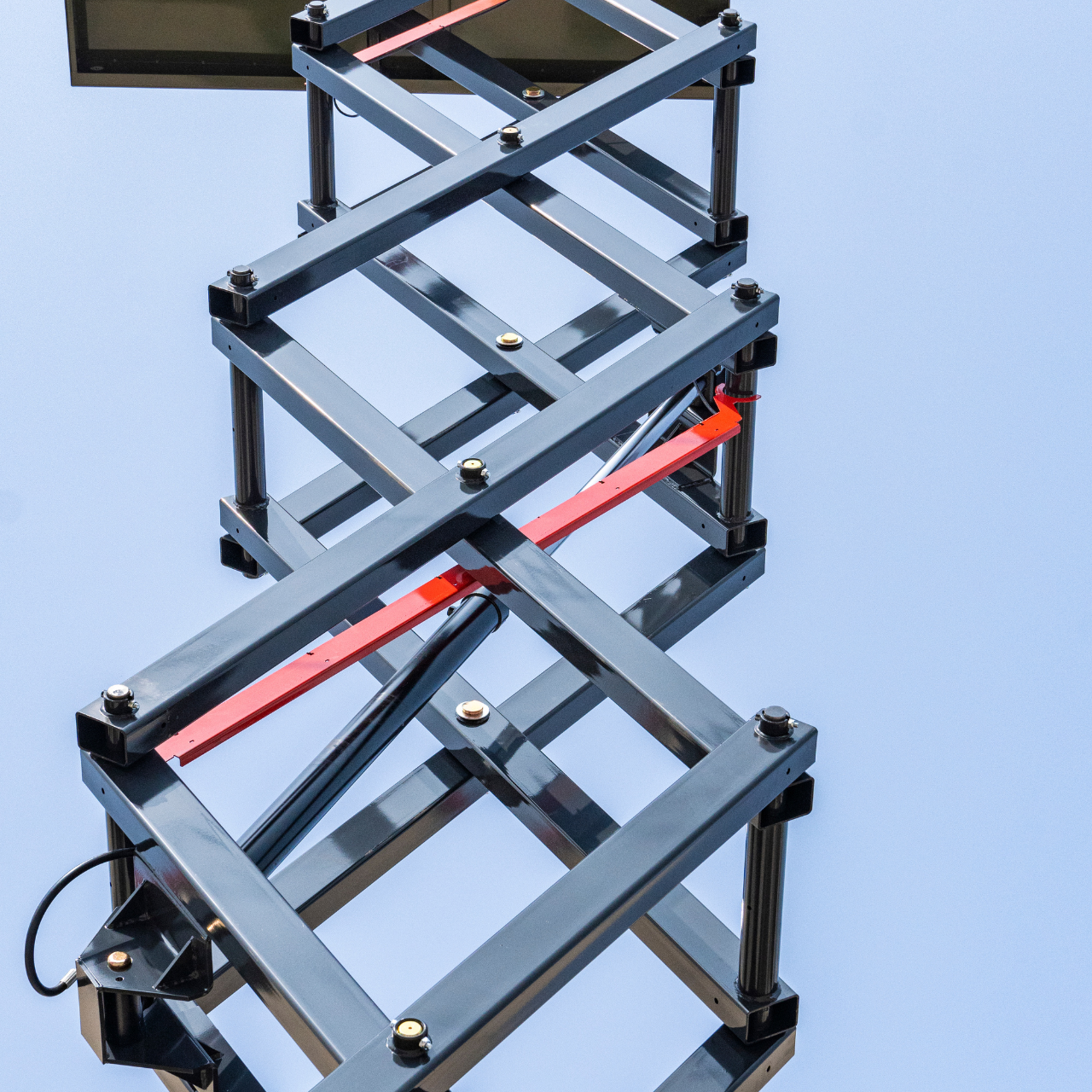 TYPHON xFlex-4068ET 3.2 Ton Electric Rubber Track Scissor Lift&nbsp; 40 ft Max Platform Height&nbsp; 5.4HP Hydraulic Pump Motor 35-Inch Platform Extension