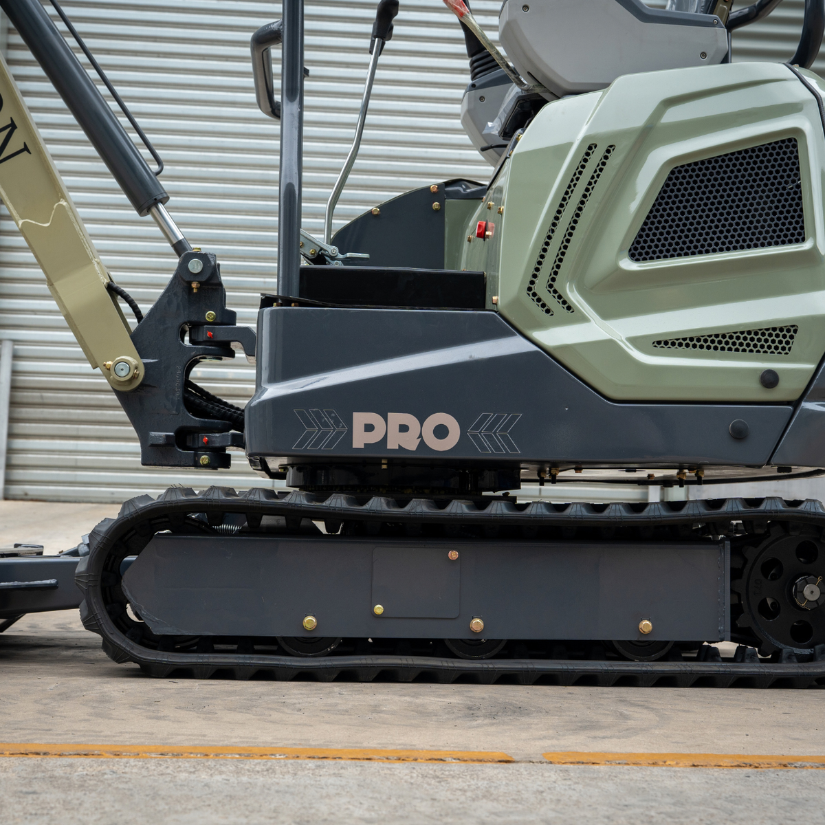 TYPHON TERROR XVII PRO 3,800 lb mini excavator with a Kubota D902 diesel engine, 360° swing, hydraulic thumb, and dozer blade.