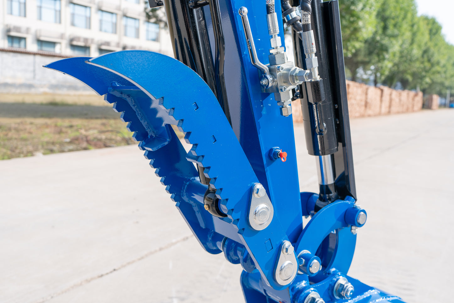 New TYPHON TERROR XIX STORM Mini Excavator 4000lbs 20.4hp Kubota D902 engine  Trench Digger with Boom Swing, Canopy, Retractable Tracks