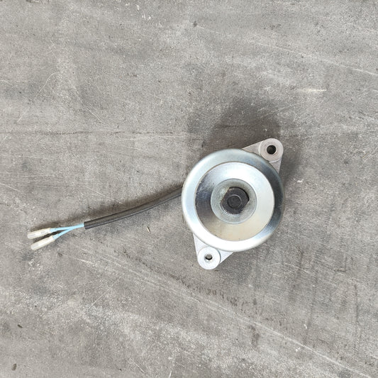 Kubota D722 Alternator 17531-64012 12V