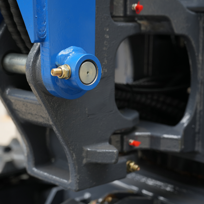 TYPHON TERROR XVII PRO Cabin Mini Excavator  Kubota D902 Diesel Retractable Tracks  Boom Swing AC & Heater