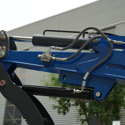 TYPHON TERROR XVII PRO Cabin Mini Excavator  Kubota D902 Diesel Retractable Tracks  Boom Swing AC & Heater