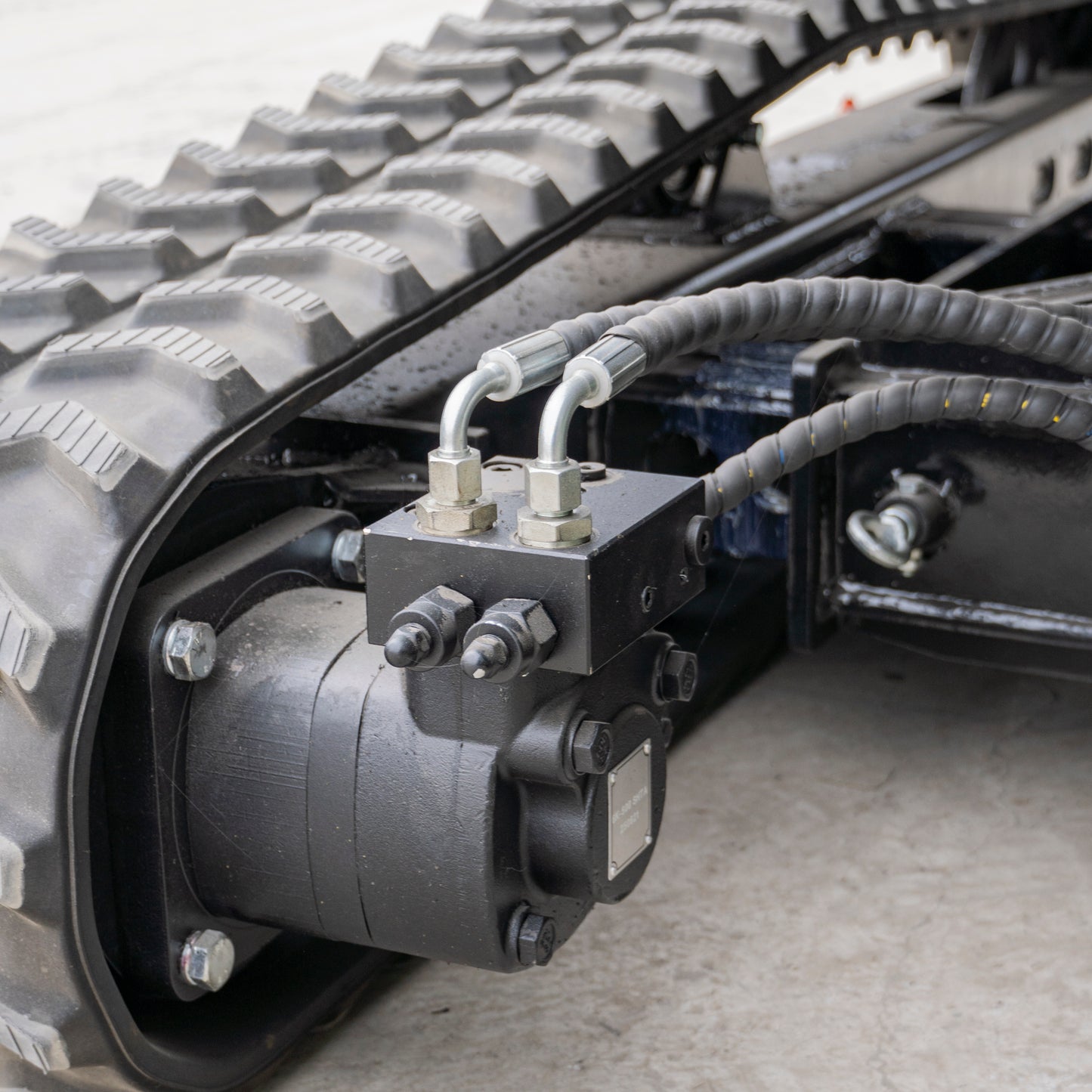 TYPHON TERROR XXV Prestige Mini Excavator 2.7Ton, Kubota D1105 25.1 HP, Comfortable Cabin with AC & Heater, Retractable Track, Boom Swing