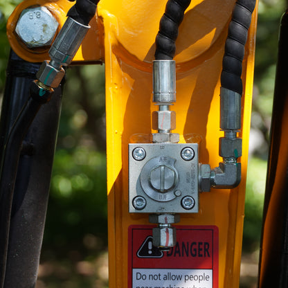 TYPHON TERROR XVIII Prestige 2 Ton Mini Excavator KUBOTA Diesel Engine