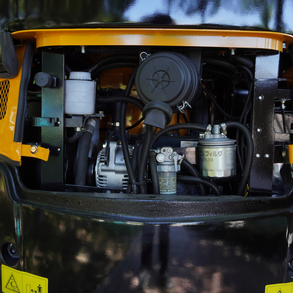 TYPHON TERROR XVIII Prestige 2 Ton Mini Excavator KUBOTA Diesel Engine