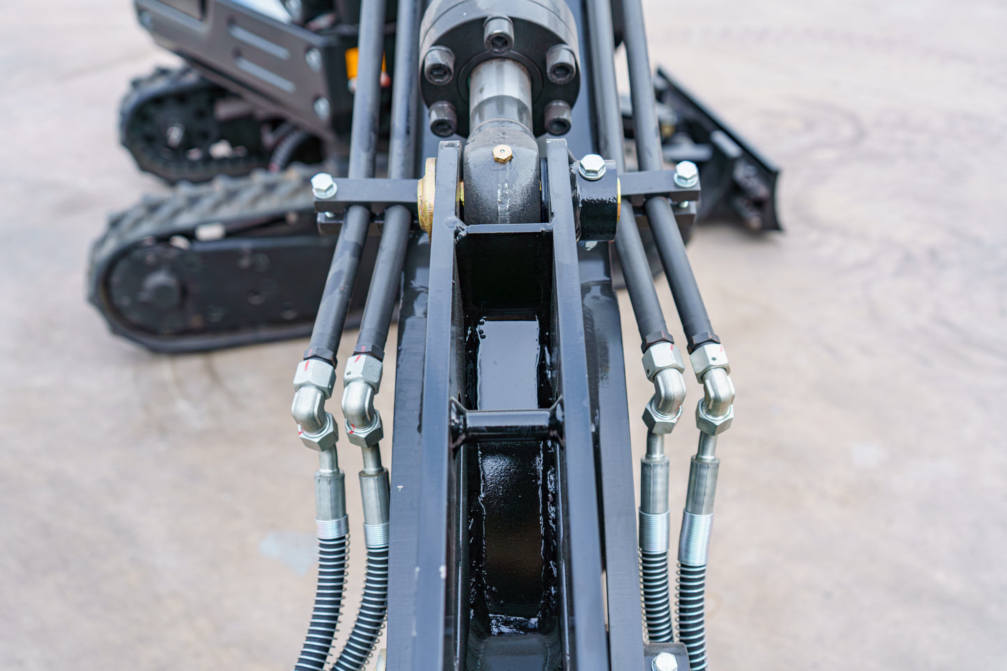TYPHON TERROR X2 MAX 2.5Ton Mini Excavator&nbsp; Yanmar Engine, Hydraulic Oil-Cooled, Boom Swing, Retractable Tracks - New Excavator For Sale