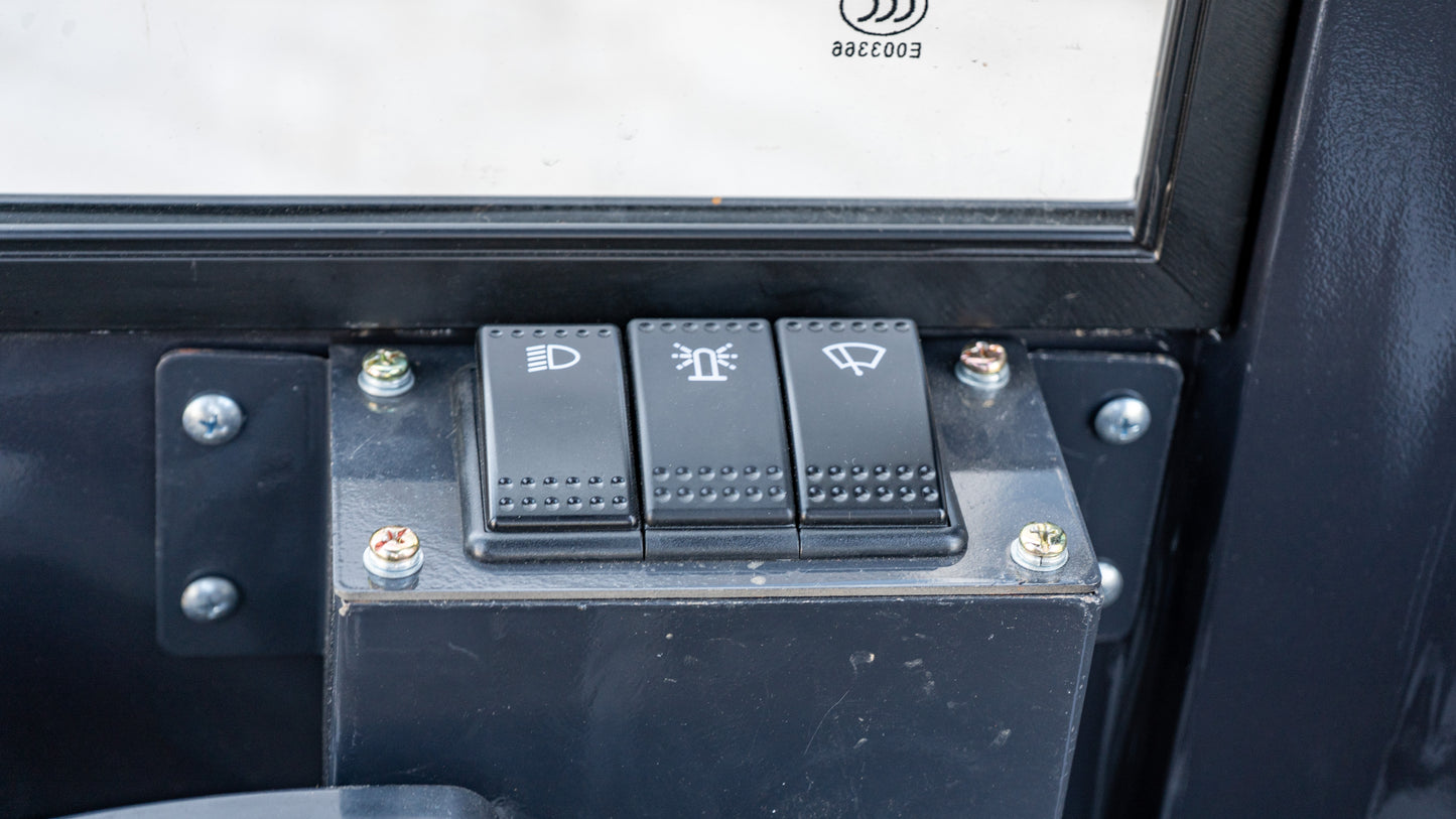 TYPHON TERROR XIX Prestige, 20.4 HP Kubota D902 4200lbs Mini Excavator with Boom Swing, Retractable Tracks, and Heater Cabin