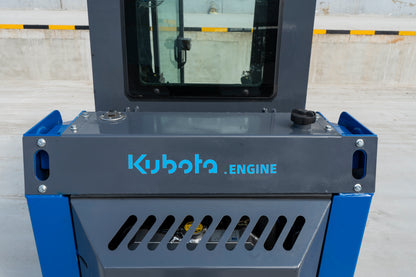 TYPHON STOMP 509 Mini Skid Steer 1.4ton with Kubota D1105  25hp  water cooled 4-Cycle Diesel engine