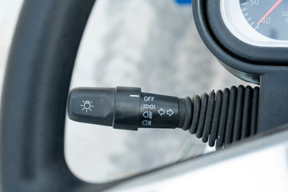 TYPHON SKOOP Wheel Loader with Kubota D1105 diesel engine 25 hp 1 ton Load USA